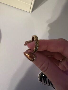 Gold twisted ring #twistedring #jewelry
